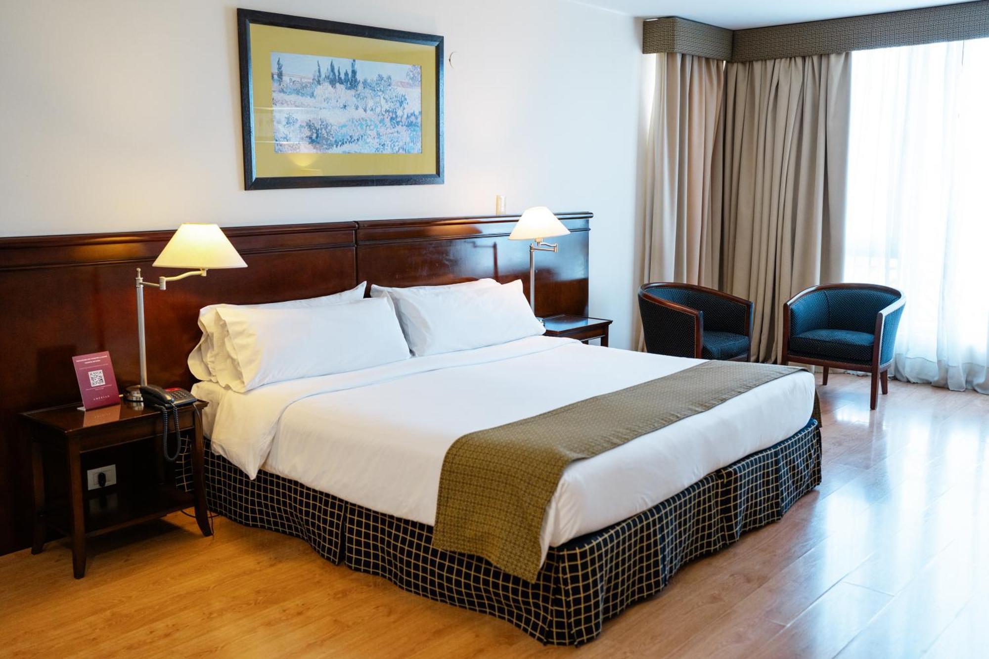 Amerian Executive Mendoza Hotel Exterior photo