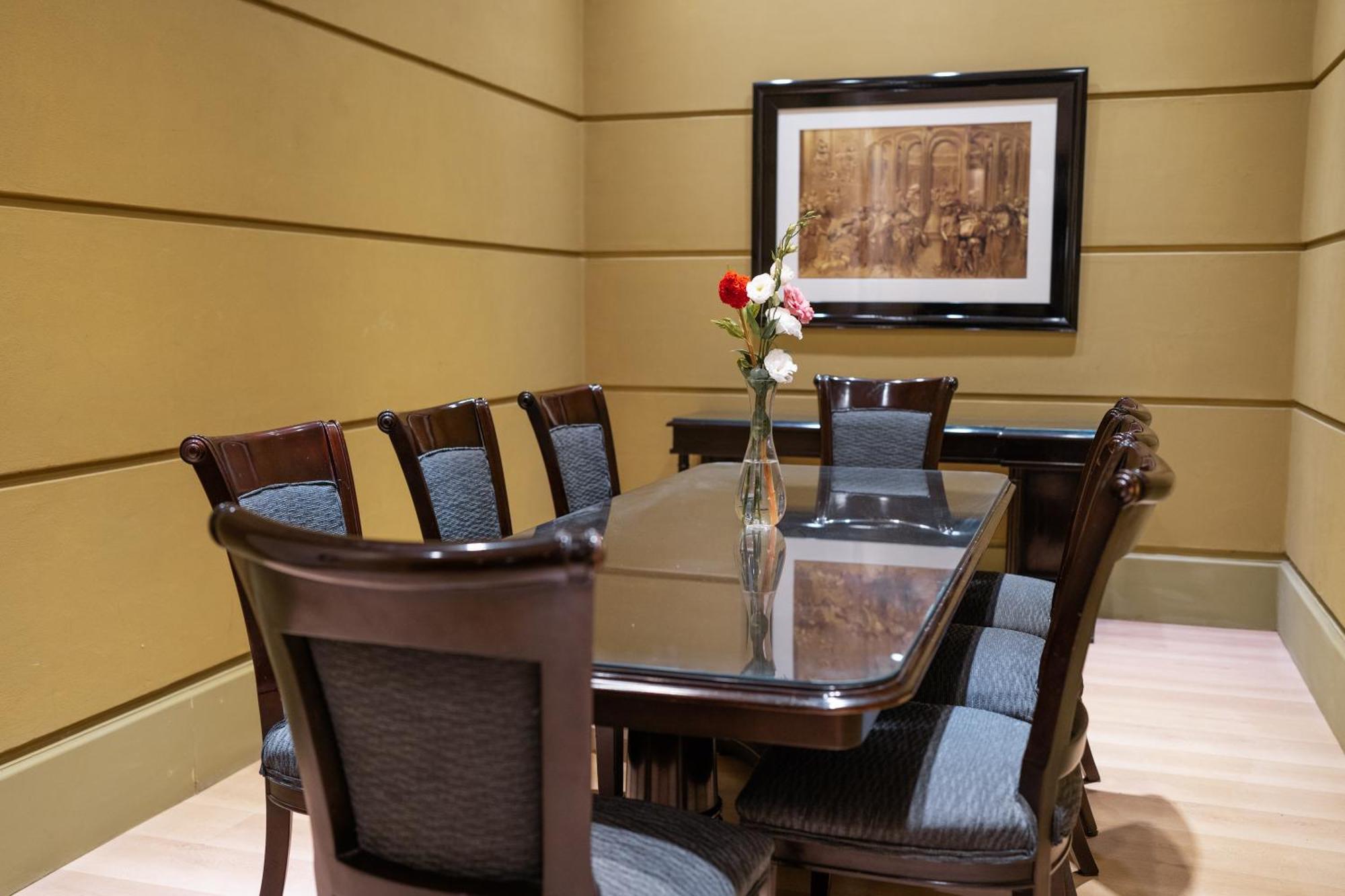 Amerian Executive Mendoza Hotel Exterior photo