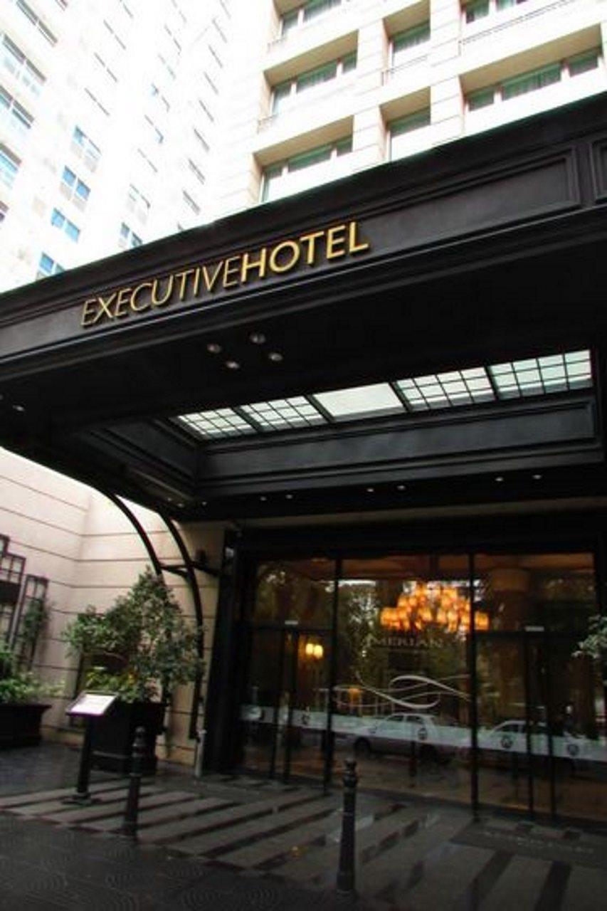 Amerian Executive Mendoza Hotel Exterior photo